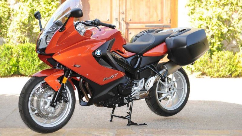 Мотоцикл БМВ 800 gt