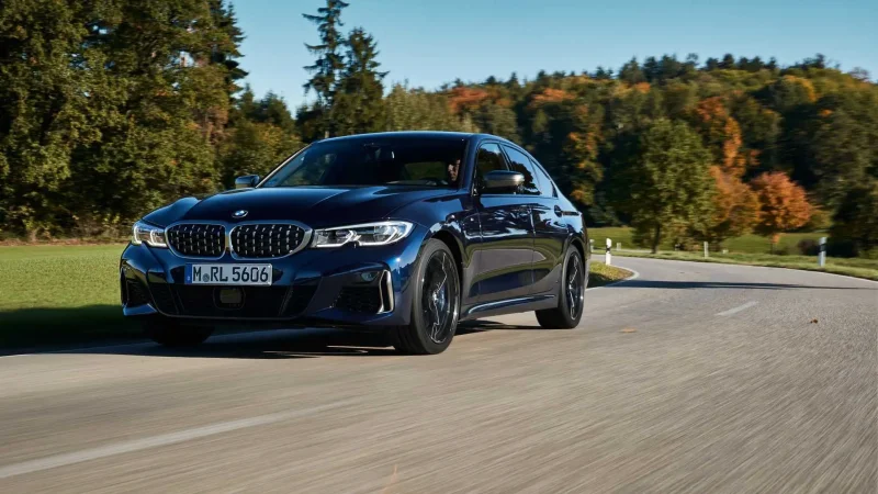 BMW i8 2023