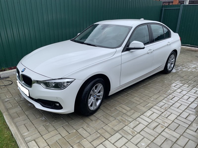 BMW 3 2015 белая