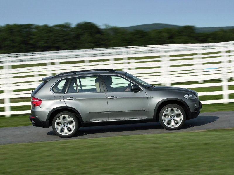 БМВ Икс 5 2007 года