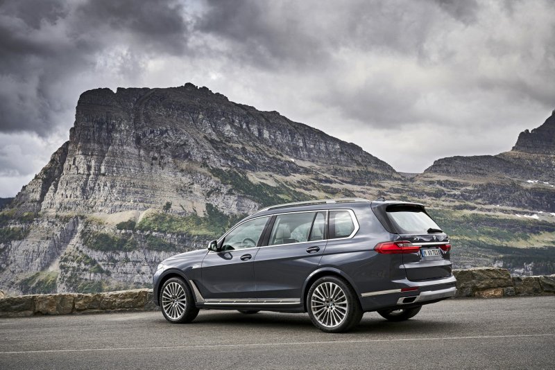 BMW x7 2015