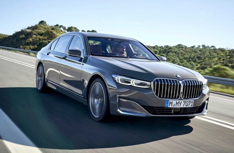 BMW 750i XDRIVE