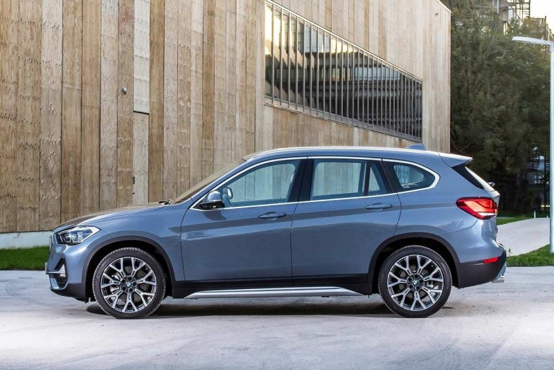 BMW x1 f48 Рестайлинг