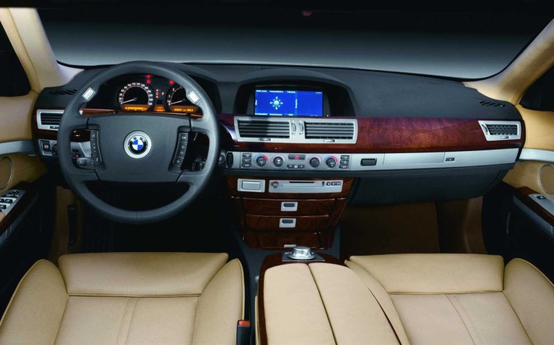 BMW 7 e65 салон