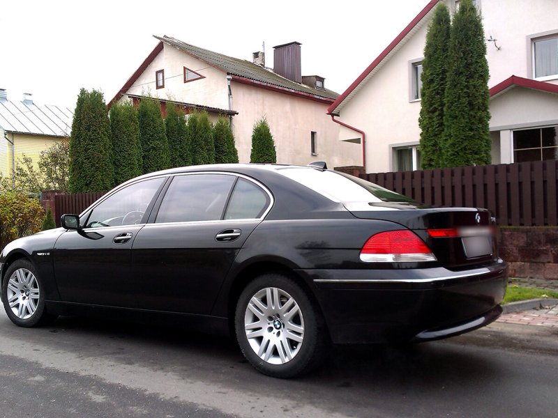 БМВ 760li 2004