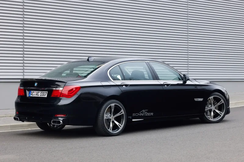 BMW f02 Шницер