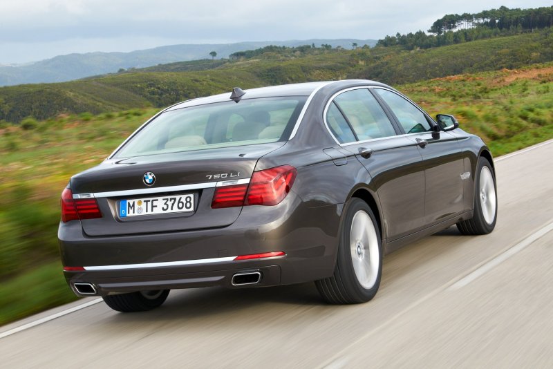 BMW 7 2013