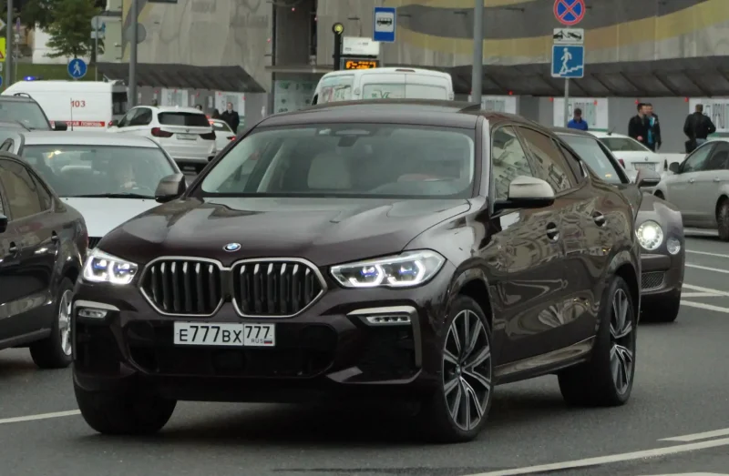 BMW 777 777