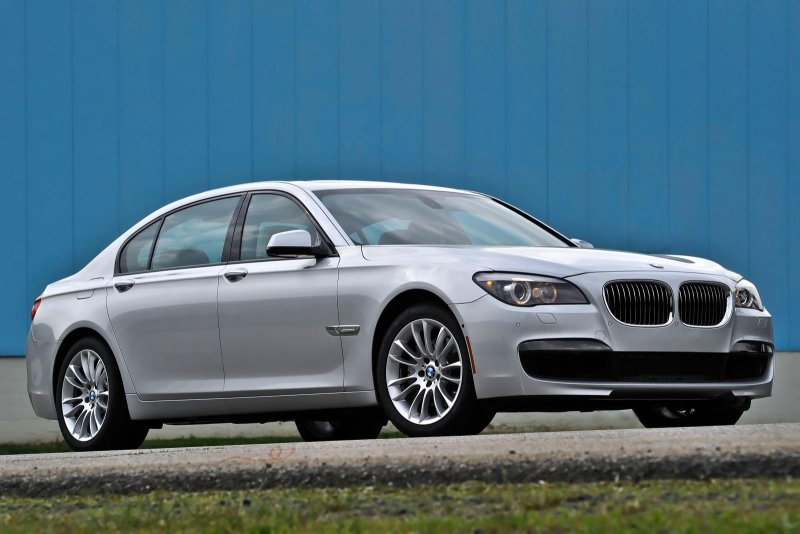 BMW 7 Series 2011