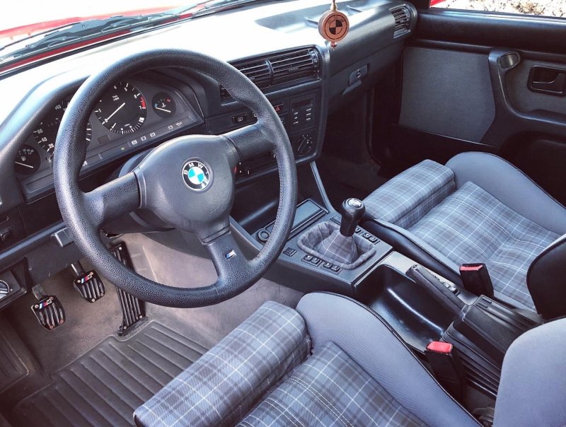 BMW 3 e30 салон
