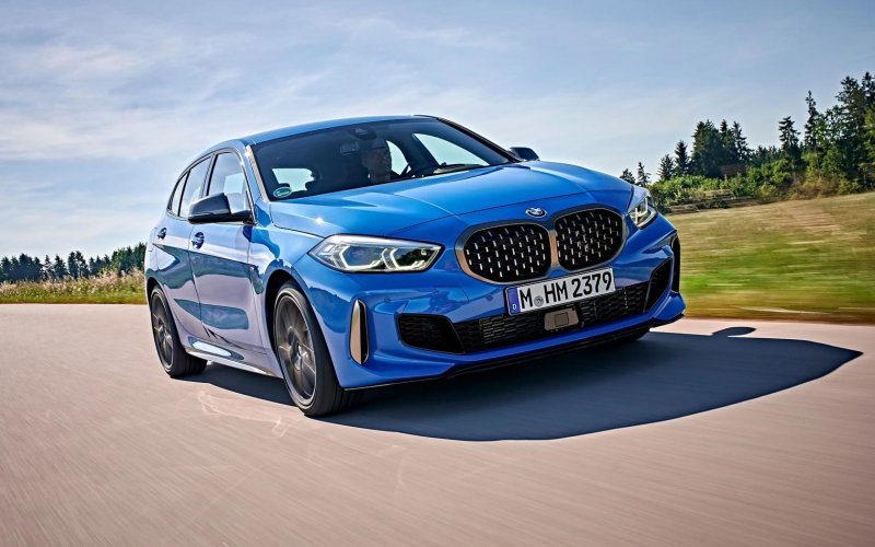 BMW 1 2021
