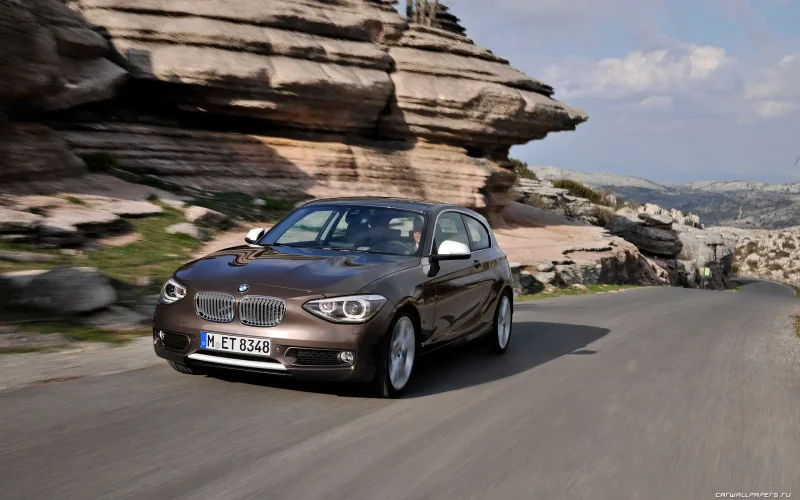 BMW 116i трёхдверный