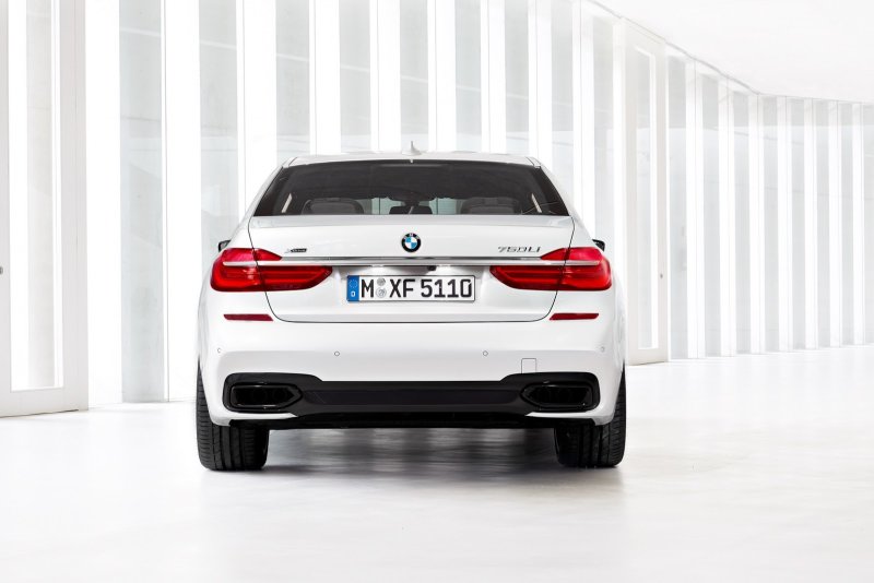 БМВ 750 li XDRIVE M Sport