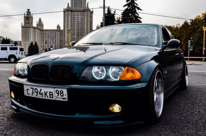 BMW e46 sedan