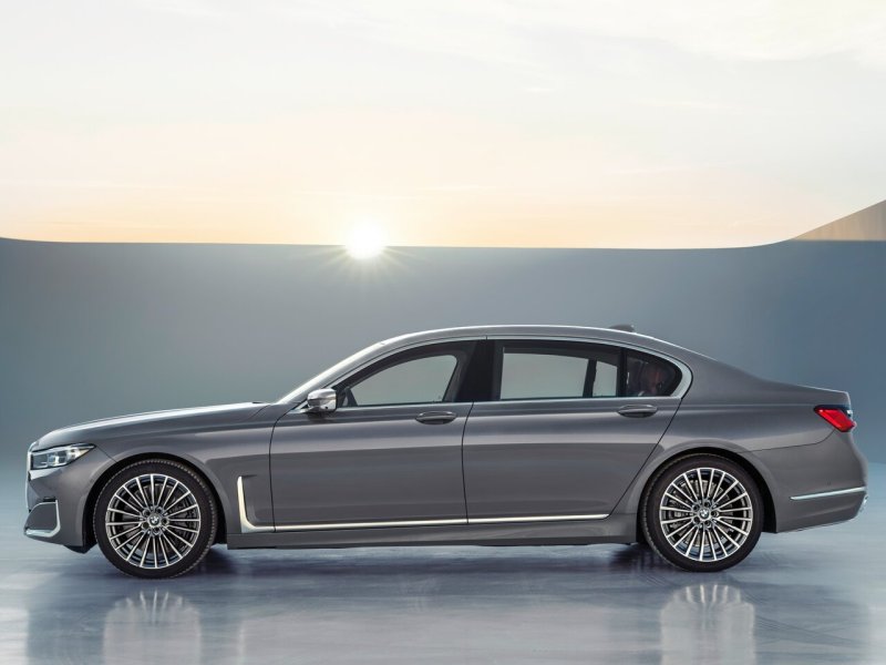 BMW 7 750li XDRIVE