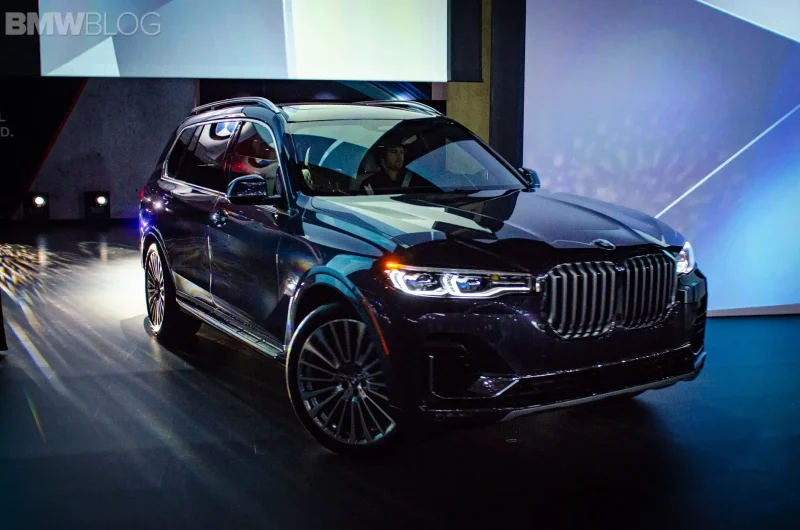 BMW x7 Green