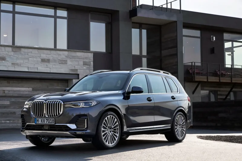 BMW x7 m50i