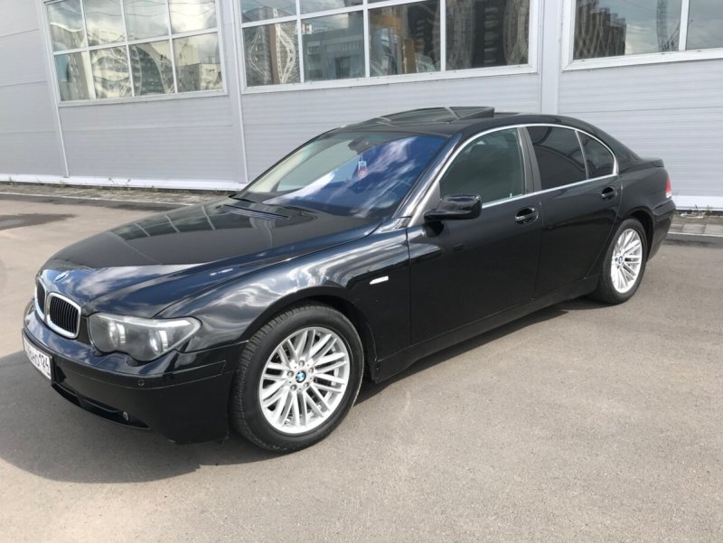 BMW 745i 2002