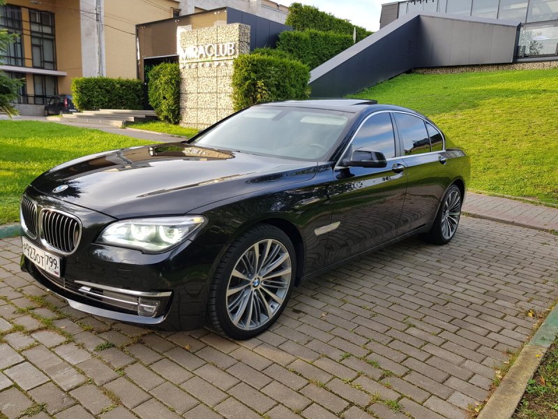 BMW 7 2013