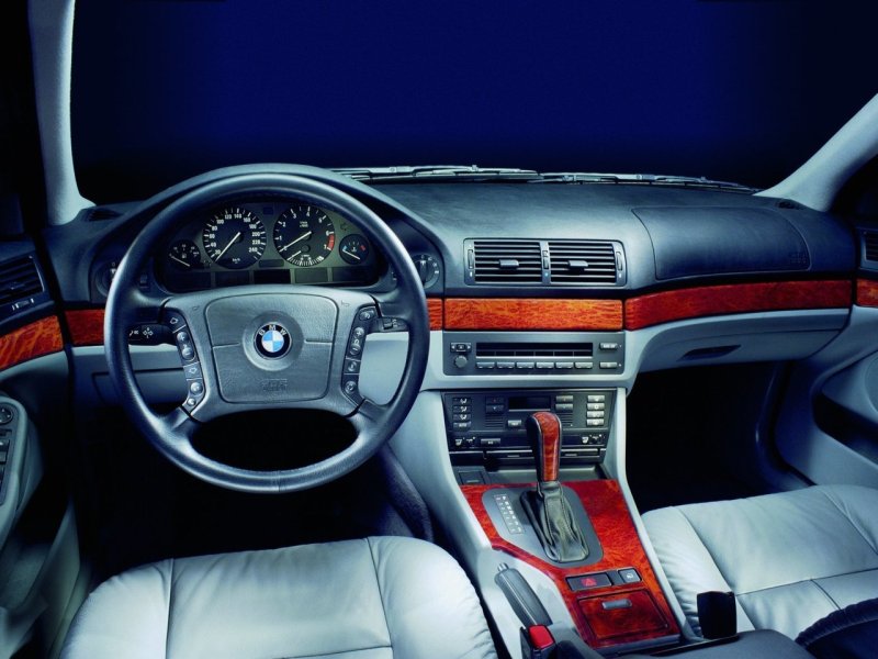 BMW 5 e39 салон
