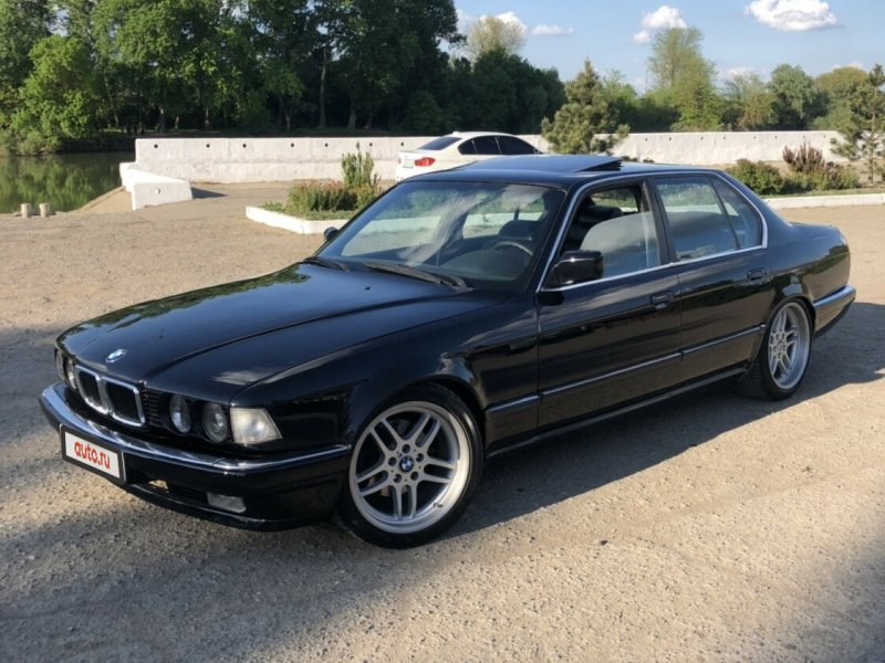 BMW 7 1988