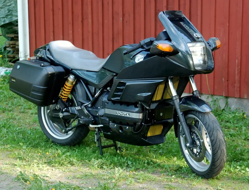 BMW k100