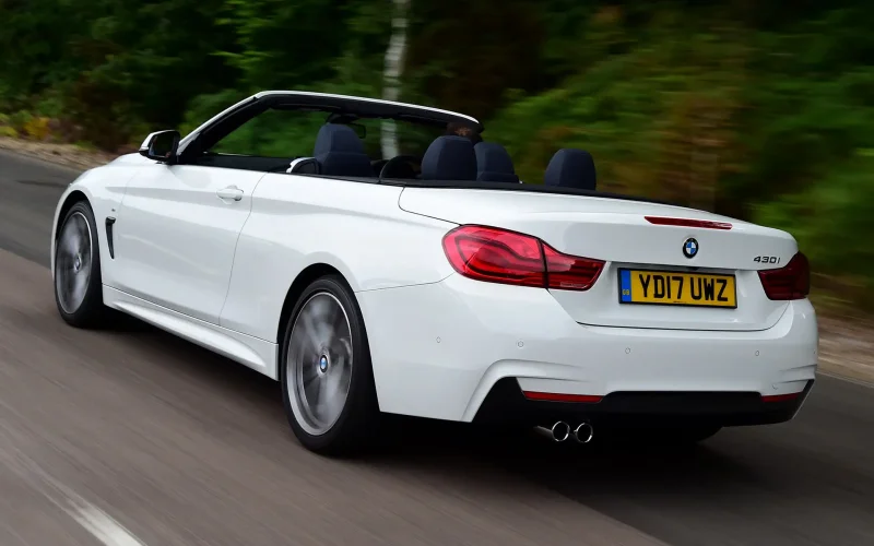 BMW 430i кабриолет белый