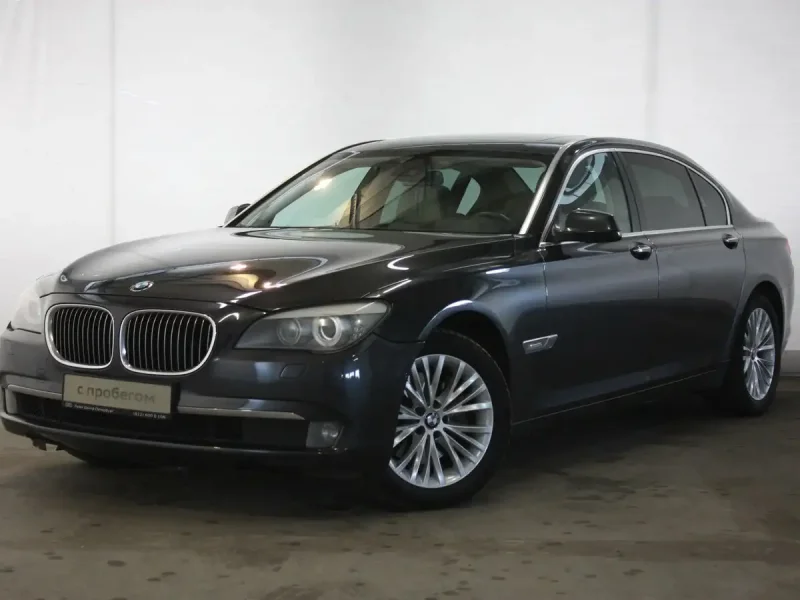 BMW 740li