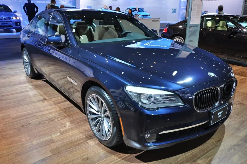 BMW 740li