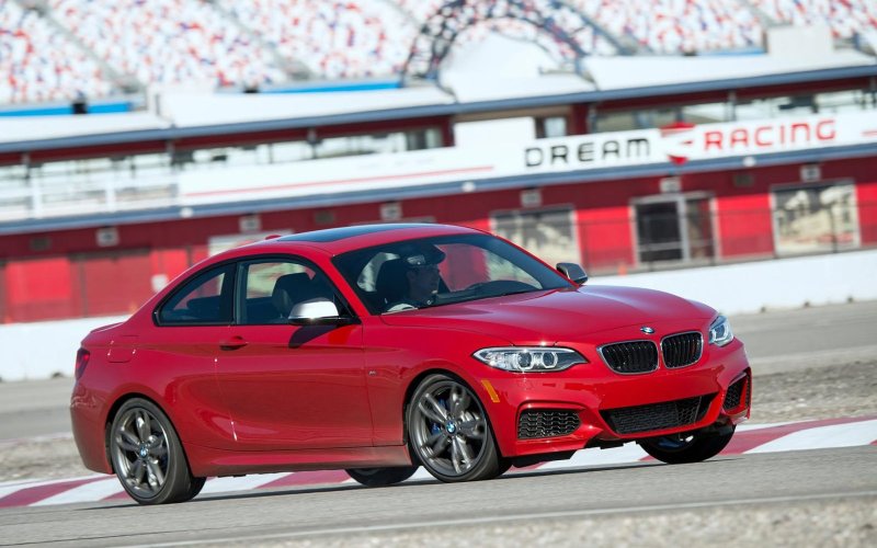 Автомобиль BMW 335i (f30)