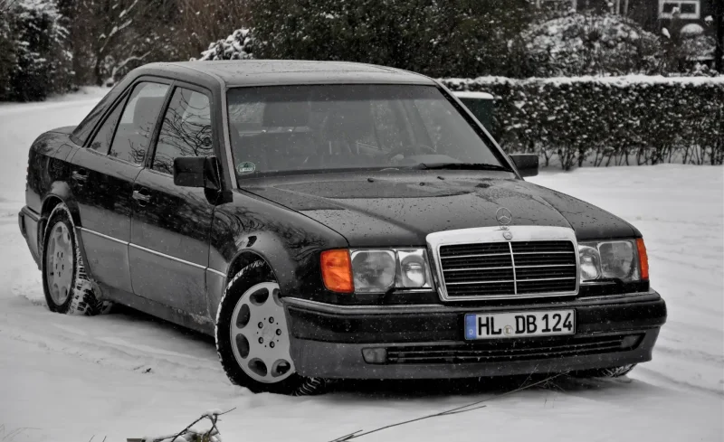 Мерседес-Бенц w124 e230