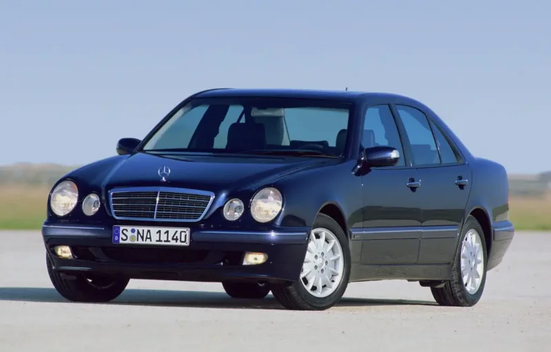 Mercedes Benz e class w210