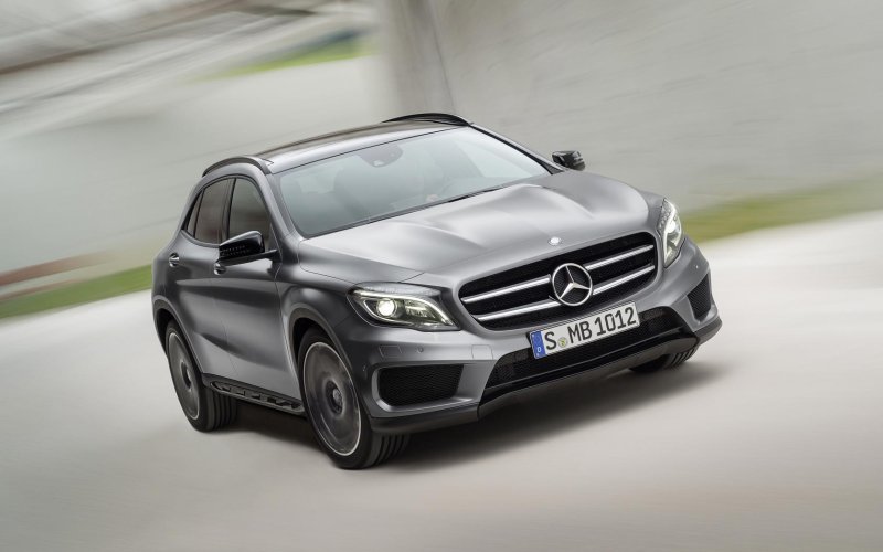 Mercedes Benz GLA 2016