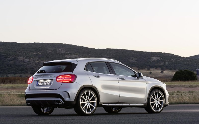 Mercedes Benz GLA 250