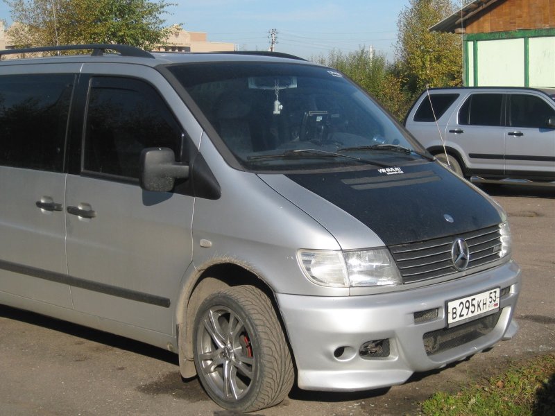 Мерседес Vito 638 серебро