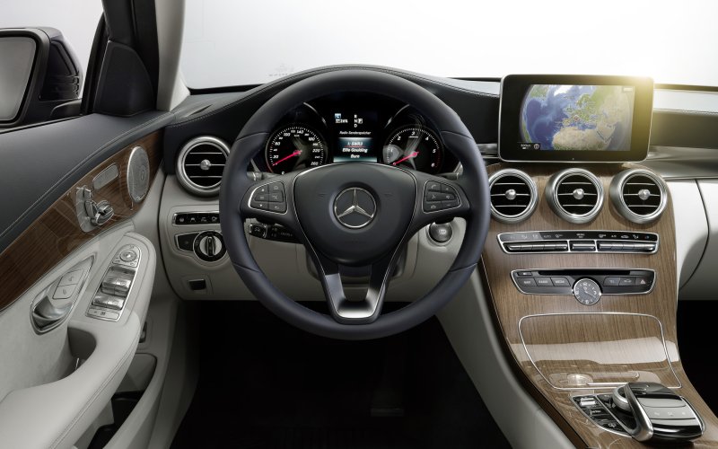 Mercedes Benz c180 салон