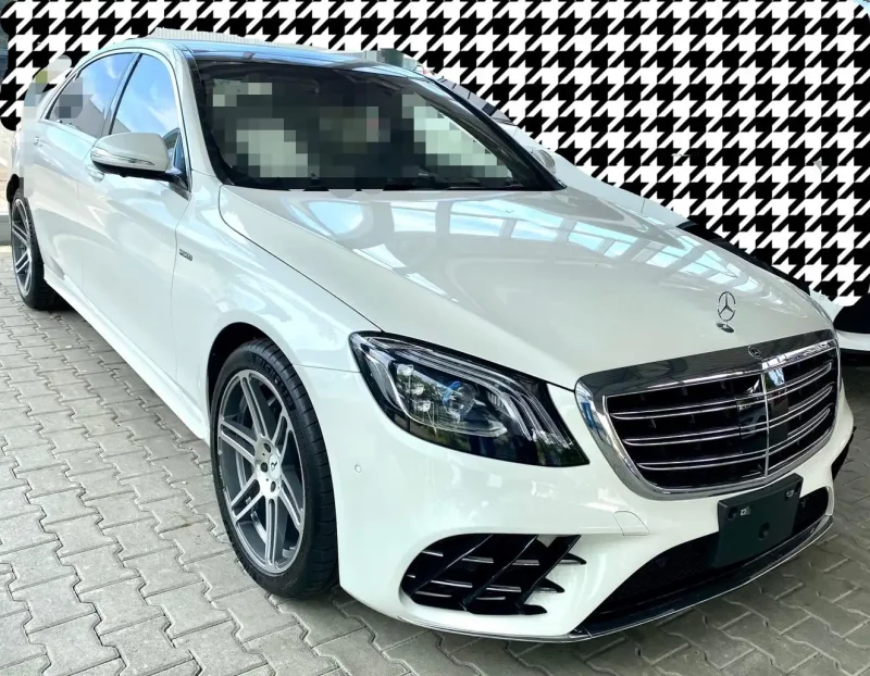 Mercedes Benz e 300 2015