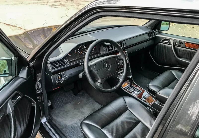 Mercedes Benz w124 e500 салон