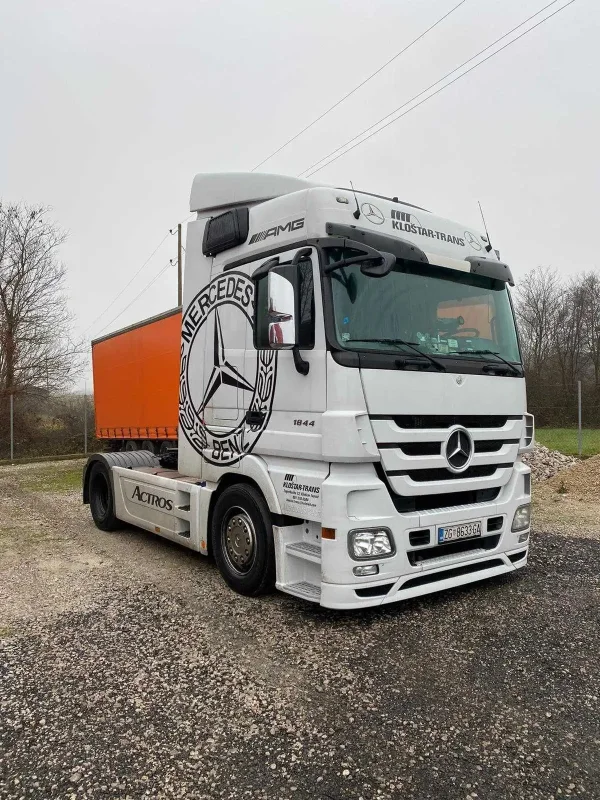 Mercedes Benz Actros 1844