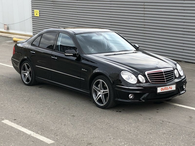 Mercedes e class w211