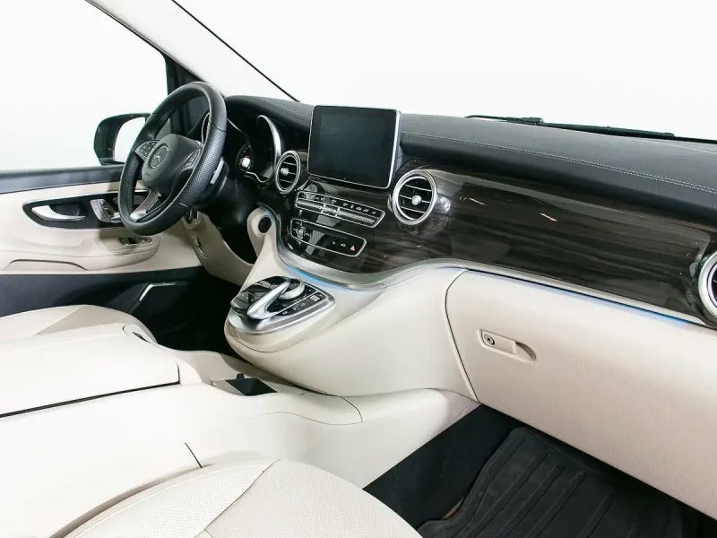 Mercedes Benz v-class 2020 Interior
