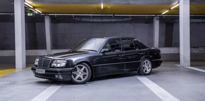 Mercedes Benz e60 AMG w124