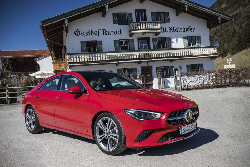 Mercedes Benz CLA 200 Coupe