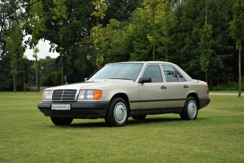 Mercedes Benz w124 e230