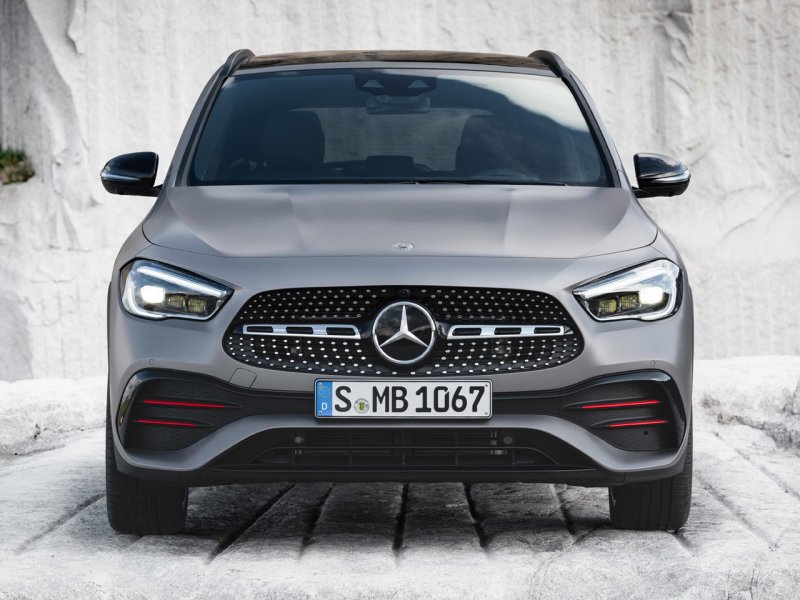 Mercedes Benz GLA class 2021