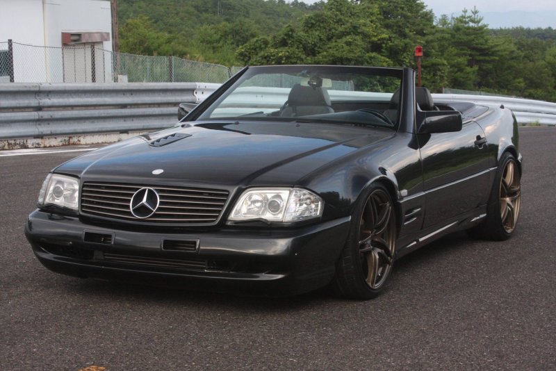 Mercedes-Benz r129