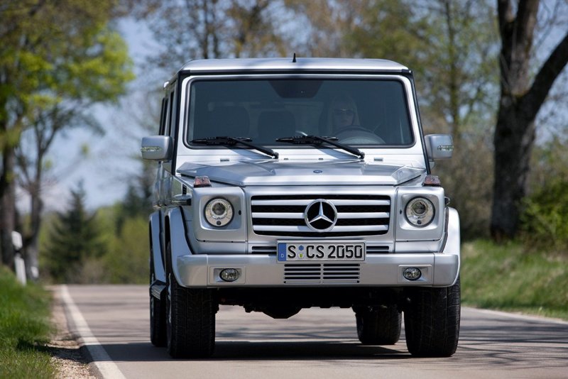 Mercedes Benz g-class g500