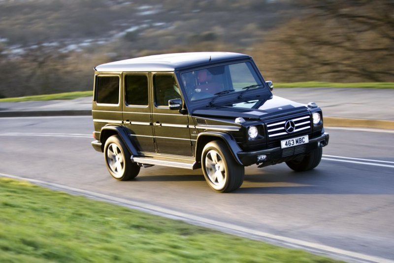 Mercedes Benz g55