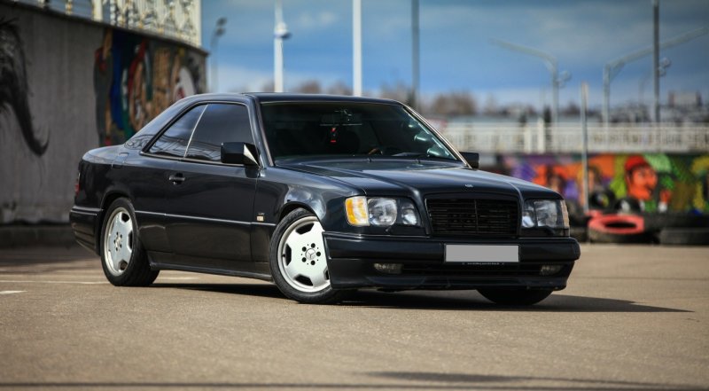 Mercedes-Benz w124