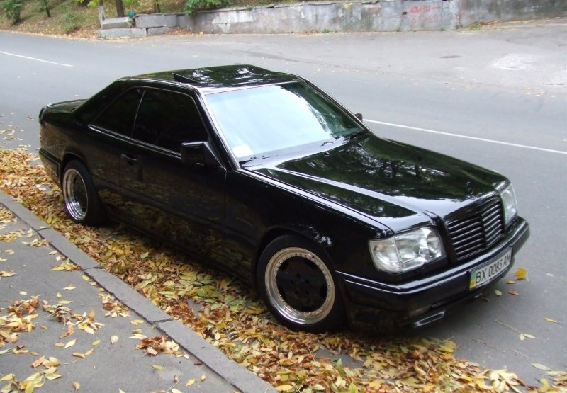 Mercedes-Benz w124